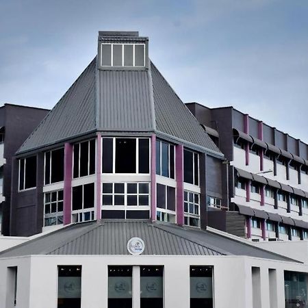 Peninsula International Hotel スバ エクステリア 写真