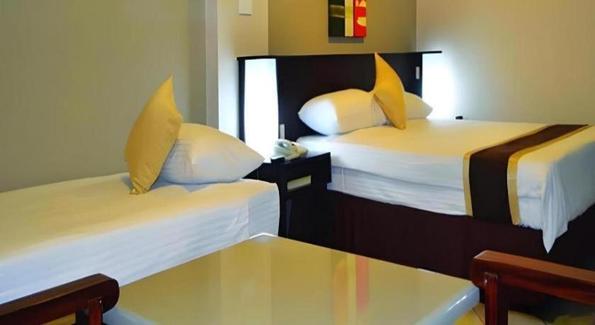 Peninsula International Hotel スバ エクステリア 写真